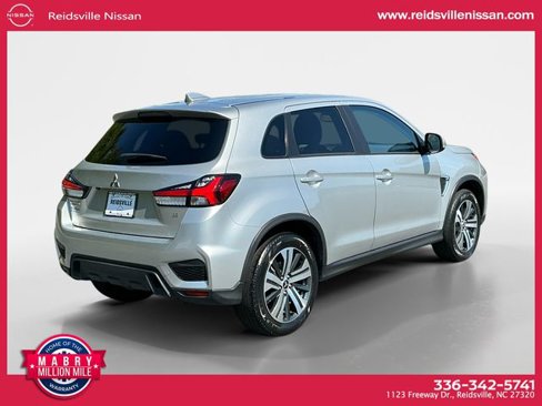 Used 2024 Mitsubishi Outlander Sport SE image 6