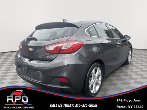 Used 2017 Chevrolet Cruze Premier w/ Enhanced Convenience Package image 5