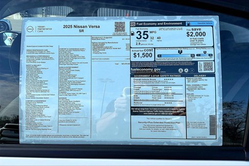 New 2025 Nissan Versa SR w/ Trunk Package image 24