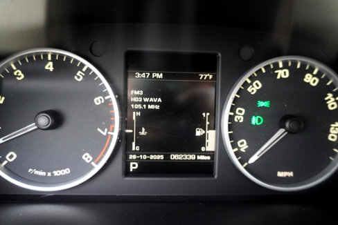 Used 2012 Land Rover Range Rover Sport HSE LUX image 24