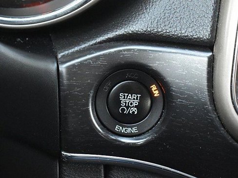 Used 2014 Jeep Grand Cherokee Limited image 12