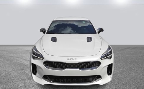 Used 2022 Kia Stinger GT-Line image 2
