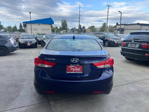 Used 2011 Hyundai Elantra GLS image 7