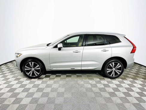 Certified 2022 Volvo XC60 B5 Inscription w/ Advanced Package image 4