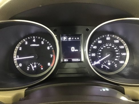Used 2017 Hyundai Santa Fe Sport image 13