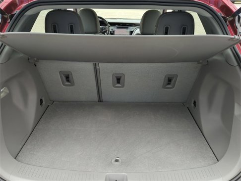 Certified 2022 Chevrolet Bolt EUV Premier w/ Sun & Sound Package image 26