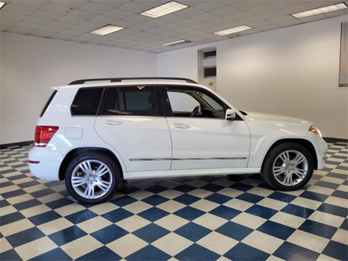 Used 2014 Mercedes-Benz GLK 250 BlueTEC 4MATIC image 14