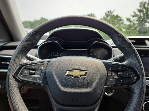 Used 2023 Chevrolet TrailBlazer LT w/ Convenience Package image 18