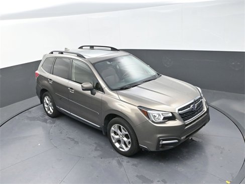 Used 2017 Subaru Forester 2.5i Touring image 19