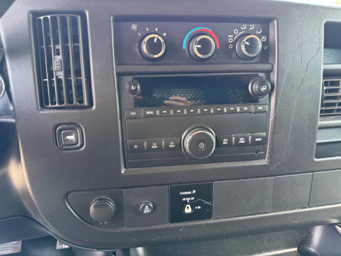 Used 2019 Chevrolet Express 2500 w/ Driver Convenience Package image 13
