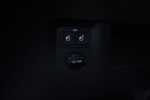 Used 2023 Kia Telluride EX w/ EX Captain's Chair Package image 20