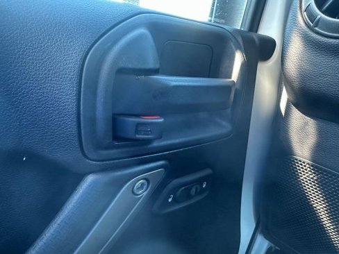 Used 2016 Jeep Wrangler Unlimited Sport image 25