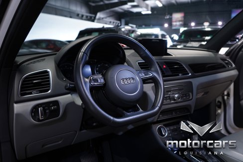 Used 2018 Audi Q3 2.0T Premium Plus w/ S Line Competition Package image 26