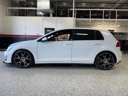 Used 2015 Volkswagen GTI S image 10
