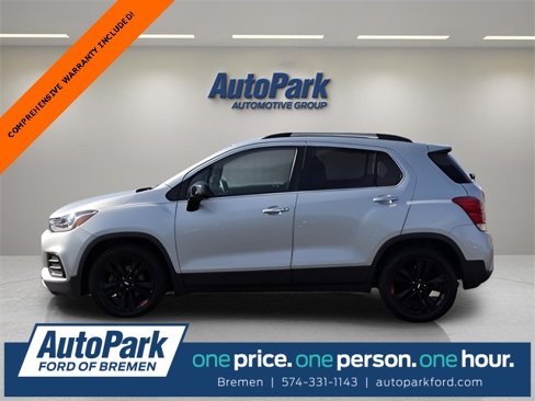 Used 2020 Chevrolet Trax LT w/ Redline Edition image 4