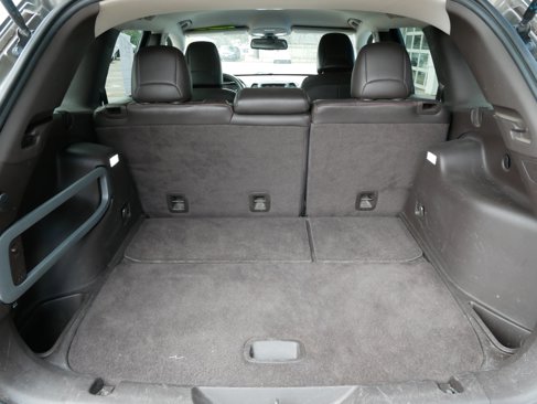 Used 2015 Jeep Cherokee Trailhawk w/ Leather Interior Group image 10