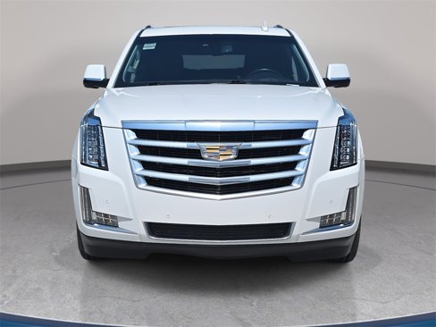 Used 2016 Cadillac Escalade ESV Luxury image 2