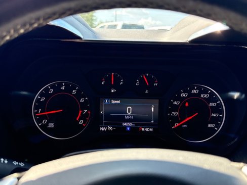 Used 2019 Chevrolet Camaro LT w/ RS Package image 22