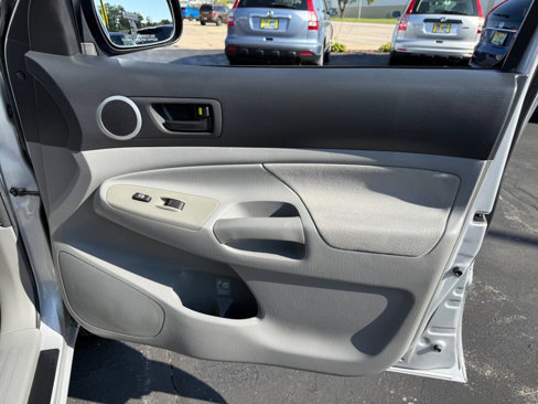 Used 2011 Toyota Tacoma 4x4 Double Cab image 86