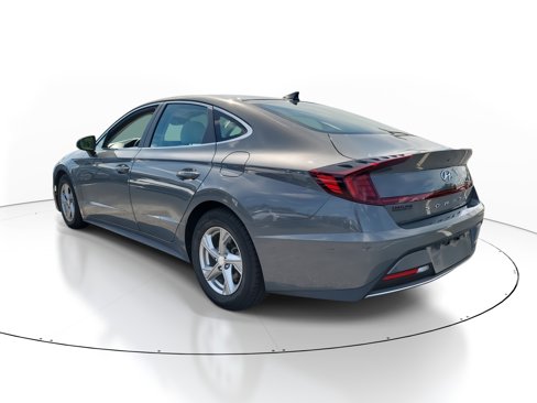 Used 2023 Hyundai Sonata SE image 6