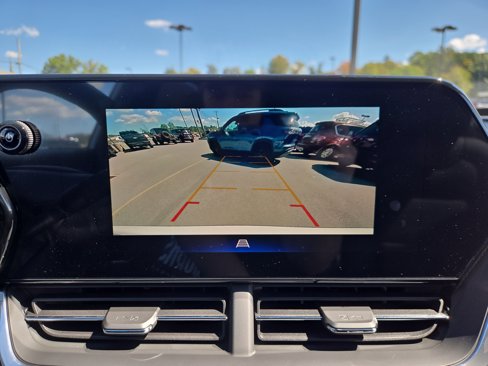 New 2025 Chevrolet Trax RS w/ Sunroof Package image 26