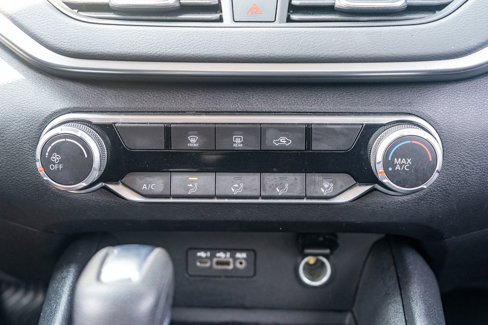Used 2022 Nissan Altima 2.5 SV image 23