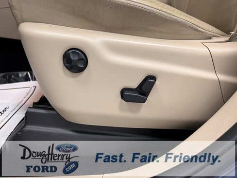 Used 2019 Jeep Grand Cherokee Limited image 25