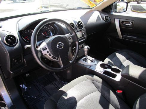 Used 2013 Nissan Rogue S w/ Special Edition Pkg image 9