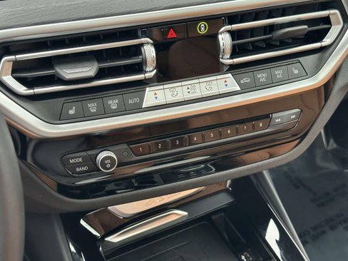 Certified 2024 BMW X3 xDrive30i w/ Premium Package image 37