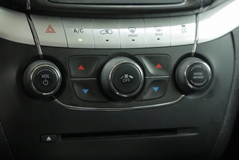 Used 2019 Dodge Journey SE w/ Connectivity Group image 15