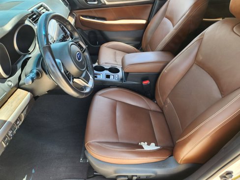 Used 2018 Subaru Outback 3.6R Touring image 18