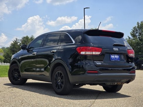 Used 2016 Kia Sorento L image 10