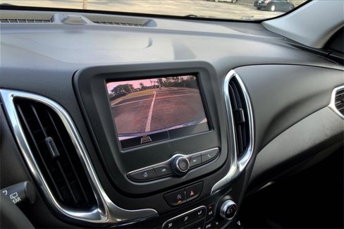 Used 2023 Chevrolet Equinox LT image 20