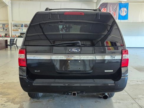 Used 2015 Ford Expedition EL XLT w/ Equipment Group 202A image 3
