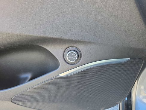 Used 2019 Buick Enclave Essence image 22