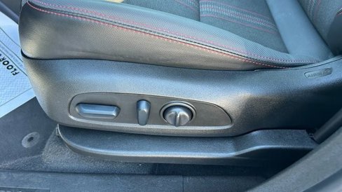 Certified 2022 Chevrolet Equinox RS image 24