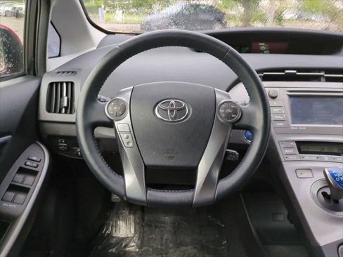 Certified 2015 Toyota Prius Four image 15