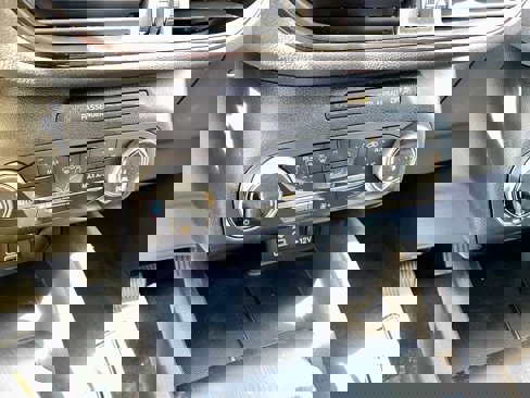 New 2025 Ford Escape ST-Line image 18