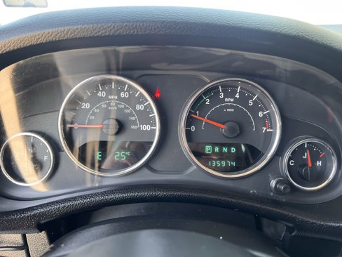Used 2014 Jeep Wrangler Sport image 16