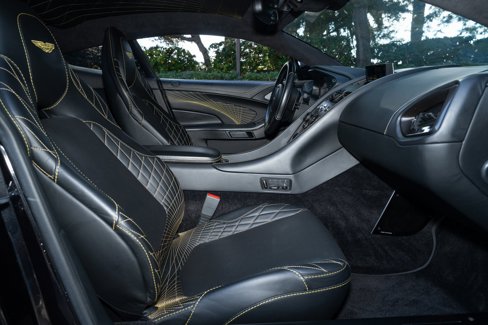 Used 2018 Aston Martin Vanquish S image 16