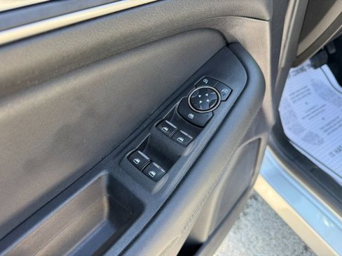Used 2021 Ford Edge SEL w/ Convenience Package image 19