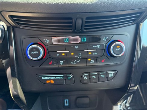 Used 2018 Ford Escape Titanium image 26
