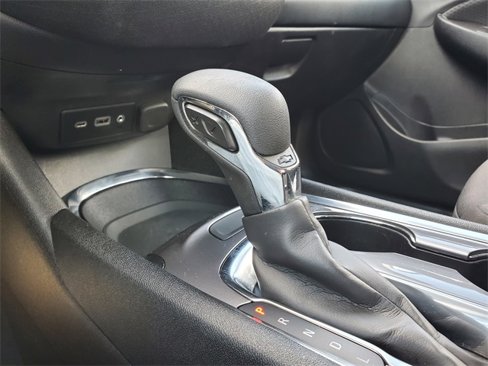 Used 2023 Chevrolet Malibu LT image 23
