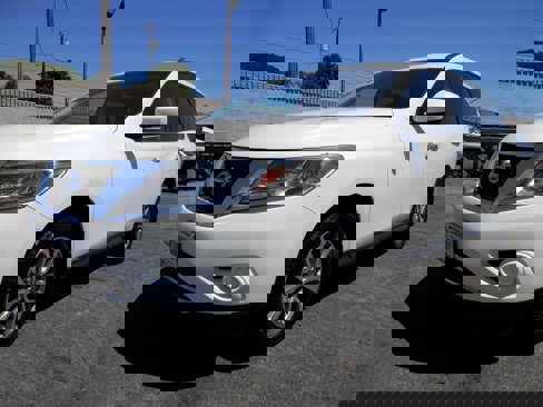 Used 2013 Nissan Pathfinder S w/ Cargo Pkg image 1