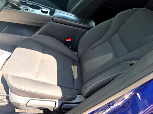 Used 2023 Nissan Rogue S image 19