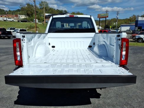 New 2026 Ford F250 4x4 Crew Cab Super Duty image 5