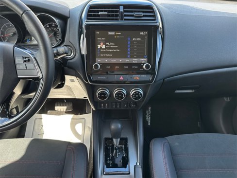Used 2022 Mitsubishi Outlander Sport SE image 16