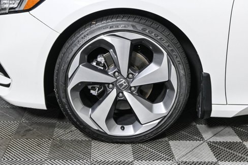 Used 2020 Honda Accord Touring image 37