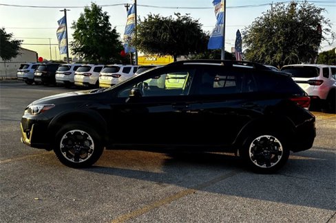 Used 2023 Subaru Crosstrek 2.0i Premium image 4