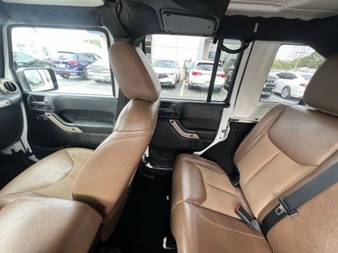 Used 2017 Jeep Wrangler 75th Anniversary image 3